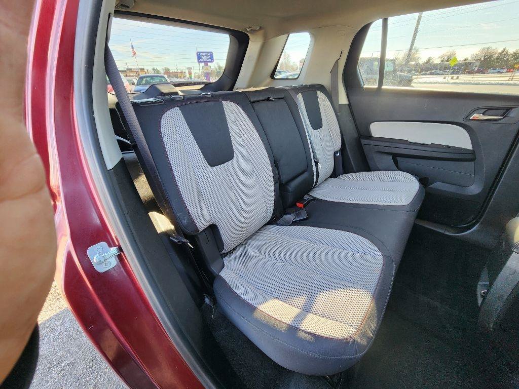 Used 2017 GMC Terrain SLE w/ Driver Alert Package I AWD/4WD image 19