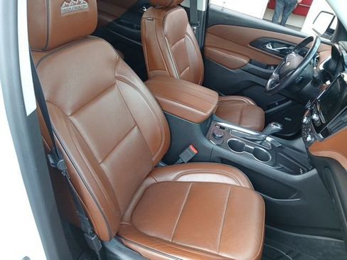 Used 2019 Chevrolet Traverse High Country w/ LPO, Floor Liner Package image 28