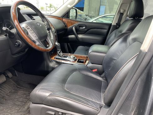 Used 2018 INFINITI QX80 4WD w/ Driver Assistance Package image 12