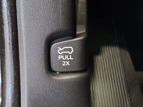 Used 2023 Ford Explorer ST w/ Equipment Group 401A AWD/4WD image 23