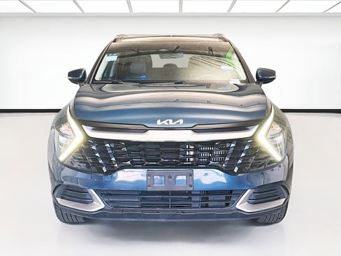 Used 2023 Kia Sportage EX w/ EX Premium Package image 2