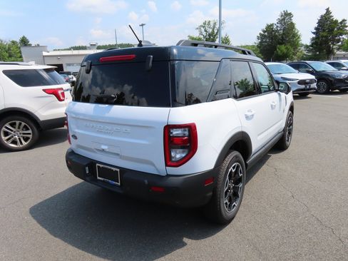 New 2025 Ford Bronco Sport Outer Banks w/ Outer Banks Tech Package+ image 5