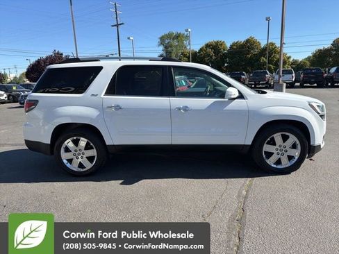 Used 2017 GMC Acadia Limited SLT AWD/4WD image 4