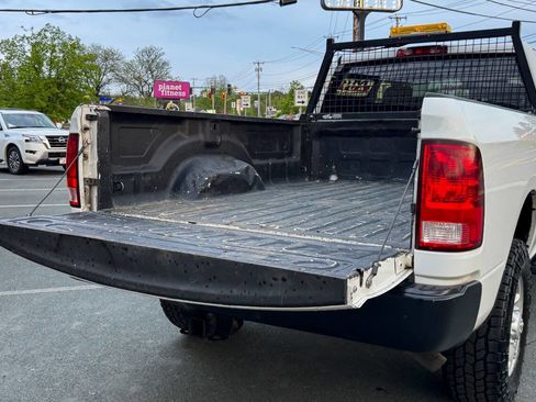 Used 2017 RAM 3500 Tradesman image 26