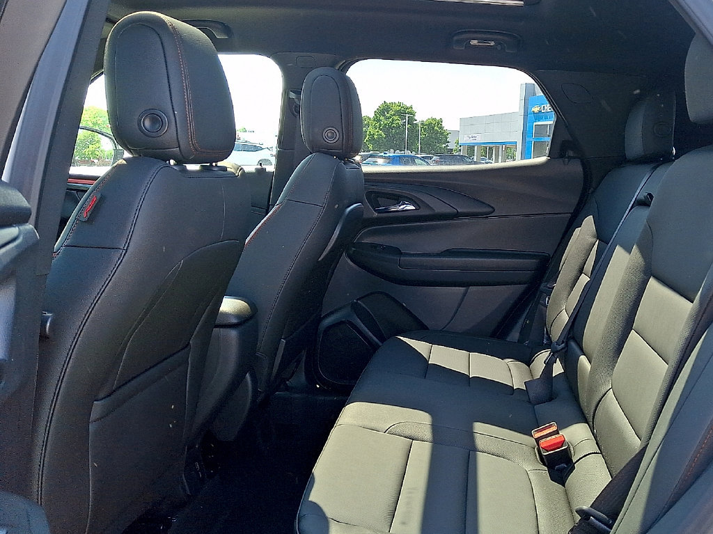 New 2026 Chevrolet TrailBlazer RS w/ Convenience Package FWD image 7