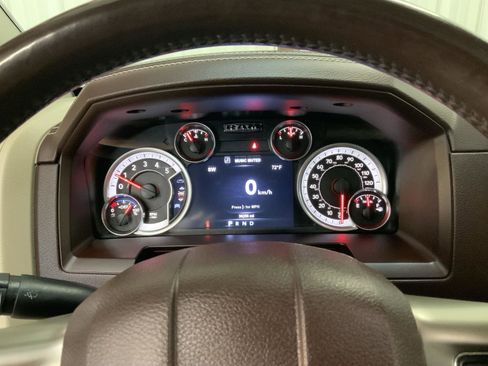 Used 2015 RAM 1500 Laramie w/ Convenience Group AWD/4WD image 22