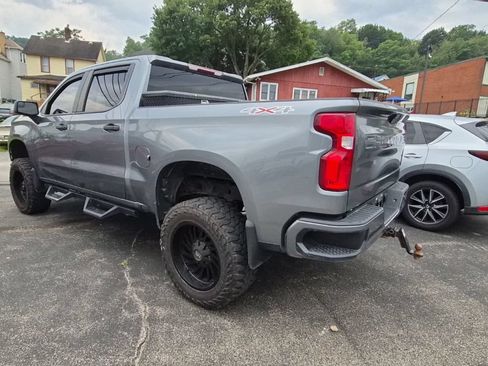Used 2020 Chevrolet Silverado 1500 Custom w/ Custom Value Package AWD/4WD image 5