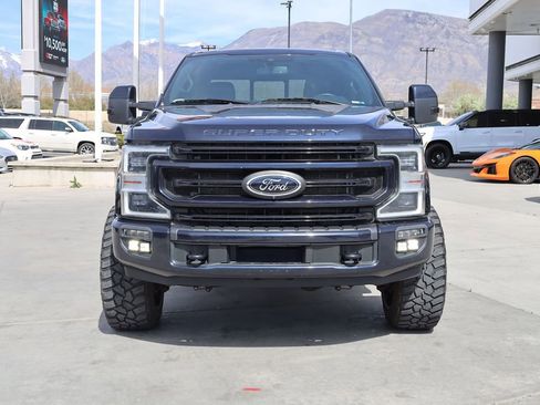 Used 2022 Ford F350 Platinum image 9