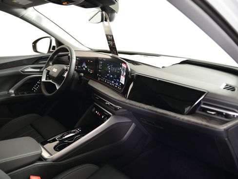 New 2025 Audi Q5 Premium Plus image 18