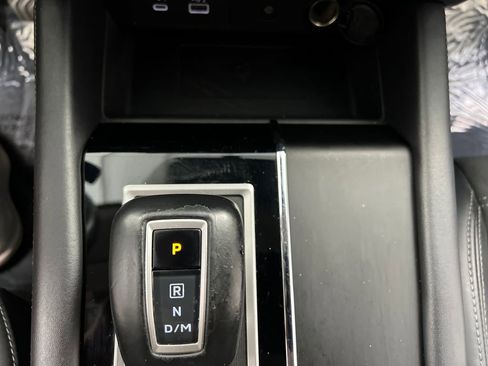 Used 2024 Mitsubishi Outlander SE AWD/4WD image 54