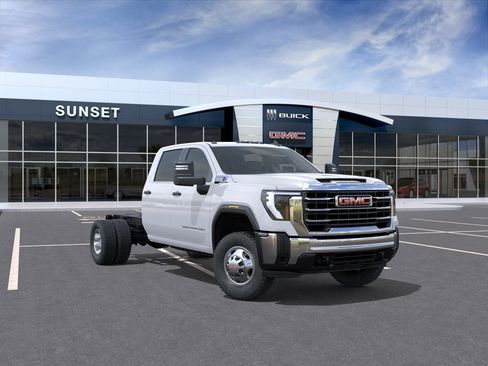 New 2026 GMC Sierra 3500 Pro w/ Convenience Package AWD/4WD image 1