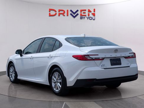 Used 2025 Toyota Camry LE w/ Convenience Package AWD/4WD image 3