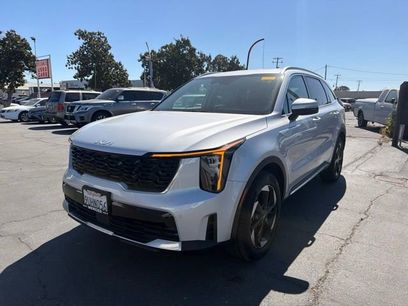 Used 2025 Kia Sorento EX