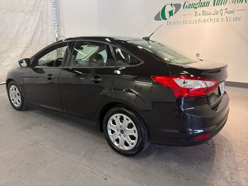 Used 2012 Ford Focus SE FWD image 4