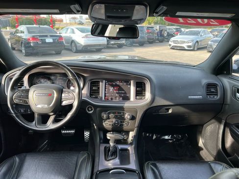Used 2021 Dodge Charger GT w/ Blacktop Package image 9