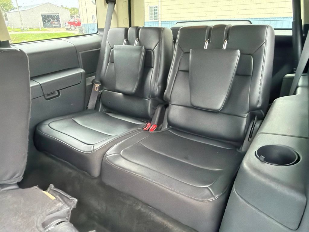 Used 2013 Ford Flex Limited FWD image 13
