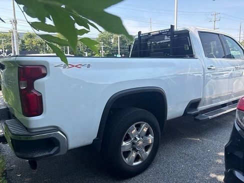 Used 2022 Chevrolet Silverado 3500 LTZ w/ LTZ Plus Package AWD/4WD image 12