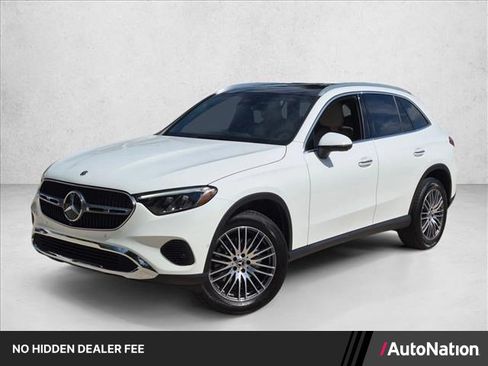 Used 2026 Mercedes-Benz GLC 300 image 1