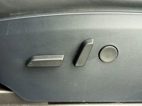 Used 2020 Tesla Model X Performance image 26