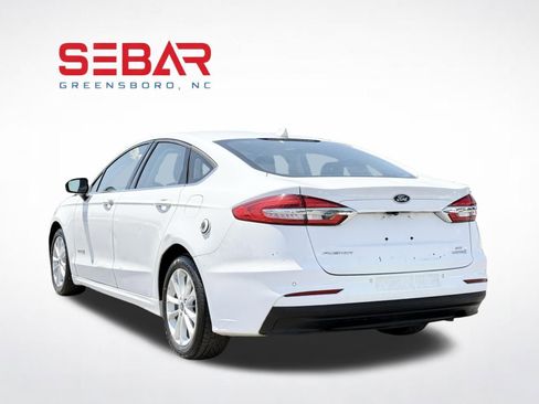 Used 2019 Ford Fusion SE FWD image 9
