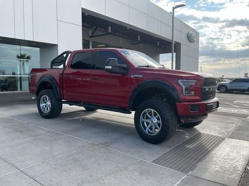 Used 2017 Ford F150 XLT w/ Equipment Group 302A Luxury AWD/4WD image 9