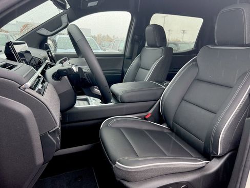 New 2026 GMC Sierra EV Elevation AWD/4WD image 40