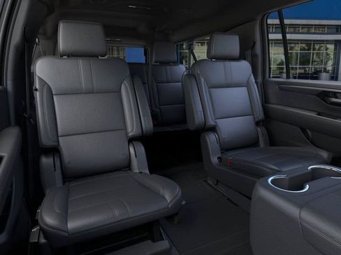 New 2026 Chevrolet Suburban RST w/ Comfort Package RWD image 17