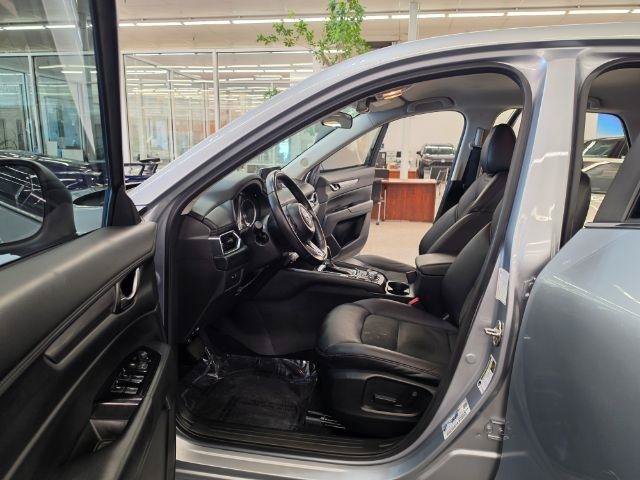 Used 2021 MAZDA CX-5 Touring AWD/4WD image 34