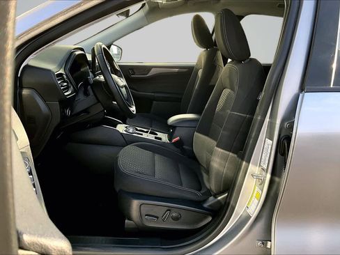 Used 2024 Ford Escape Active w/ Tech Pack #1 AWD/4WD image 11