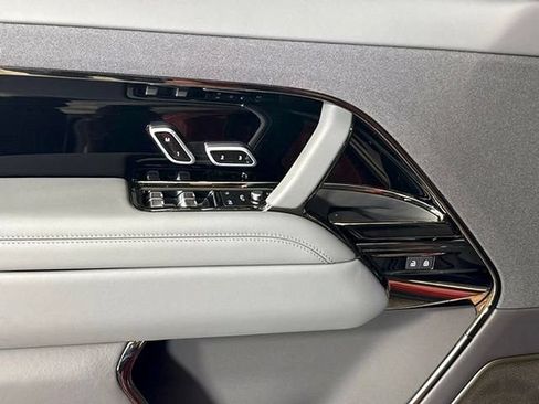 New 2025 Land Rover Range Rover Sport SV Edition Two AWD/4WD image 12