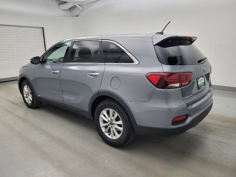 Used 2020 Kia Sorento AWD V6 image 3