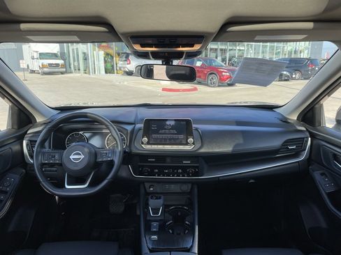 Certified 2024 Nissan Rogue SV w/ SV Premium Package image 12