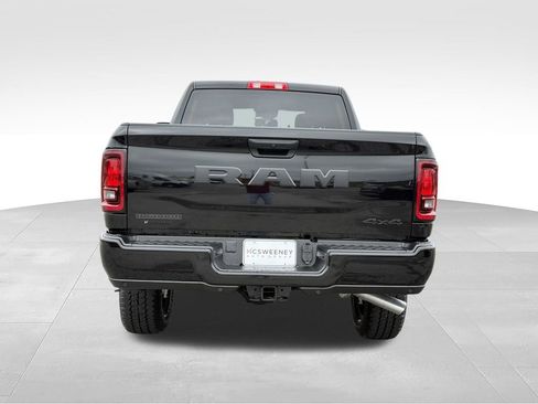 New 2026 RAM 2500 Big Horn AWD/4WD image 5