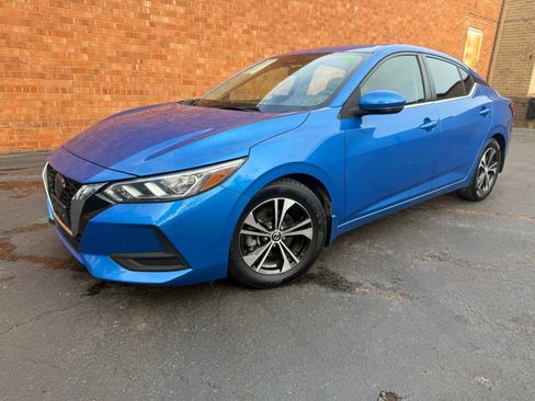 Used 2020 Nissan Sentra SV w/ Lighting Package image 2