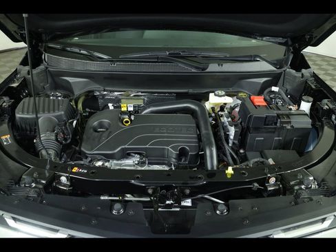 New 2026 Chevrolet Equinox LT AWD/4WD image 16