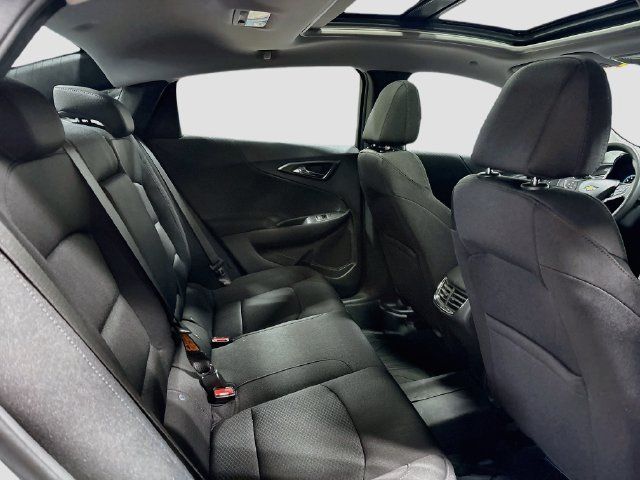 Used 2021 Chevrolet Malibu LT FWD image 22