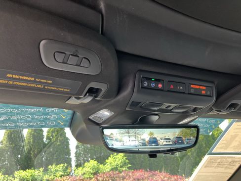 Used 2025 Chevrolet Corvette Stingray Preferred Cpe image 37