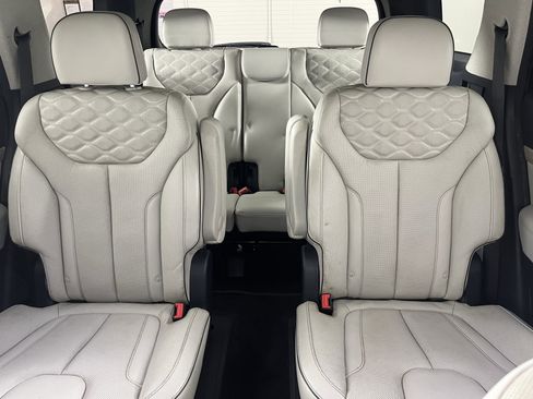 Used 2021 Hyundai Palisade Limited image 21