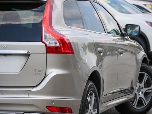 Used 2015 Volvo XC60 T6 Platinum AWD/4WD image 38