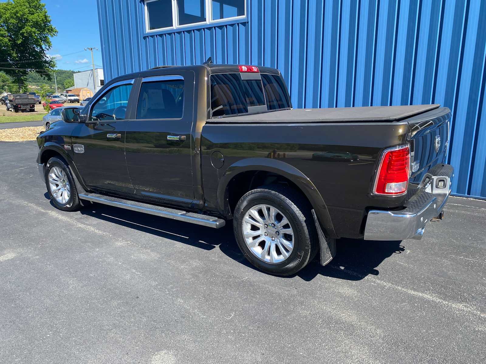 Used 2014 RAM 1500 Laramie Longhorn w/ Convenience Group AWD/4WD image 3