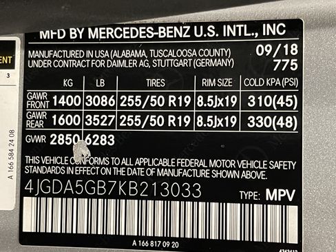 Used 2019 Mercedes-Benz GLE 400 4MATIC image 25
