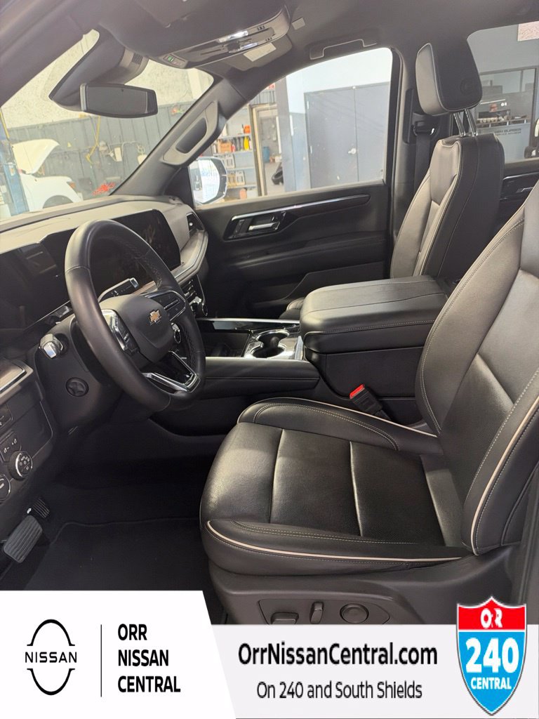 Used 2025 Chevrolet Tahoe Premier RWD image 7