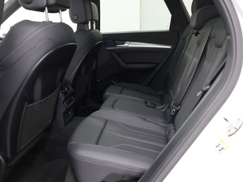 Used 2025 Audi Q5 2.0T Premium image 9