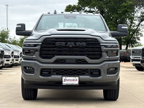 New 2026 RAM 2500 Laramie AWD/4WD image 2
