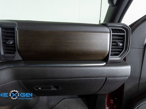 Used 2025 Chevrolet Silverado 2500 High Country w/ Technology Package image 42