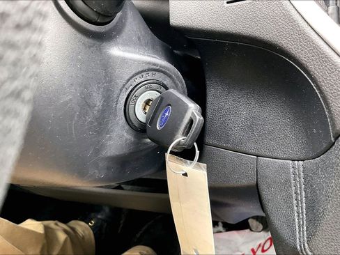 Certified 2023 Subaru Crosstrek 2.0i image 14