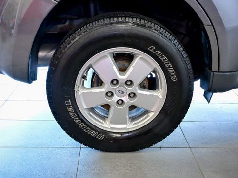 Used 2010 Ford Escape XLT AWD/4WD image 31