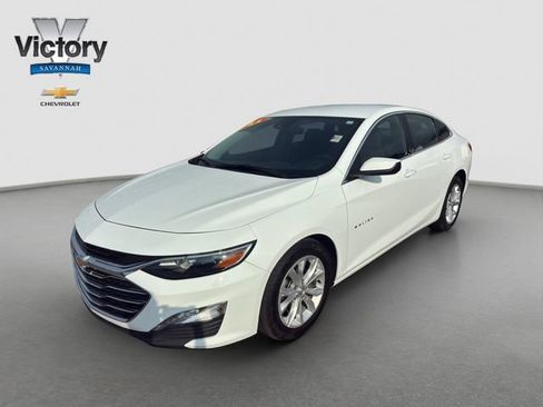 Used 2024 Chevrolet Malibu LT FWD image 3