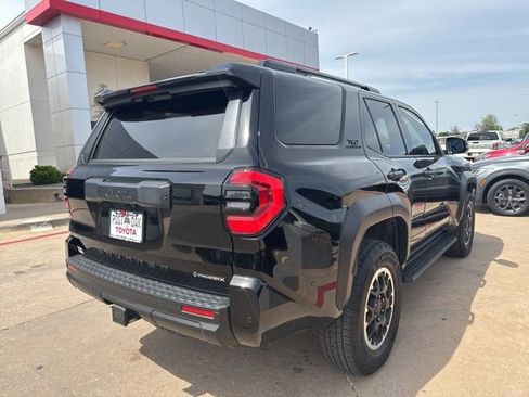 Used 2025 Toyota 4Runner TRD Off-Road AWD/4WD image 10