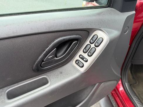 Used 2007 Ford Escape XLT FWD image 15